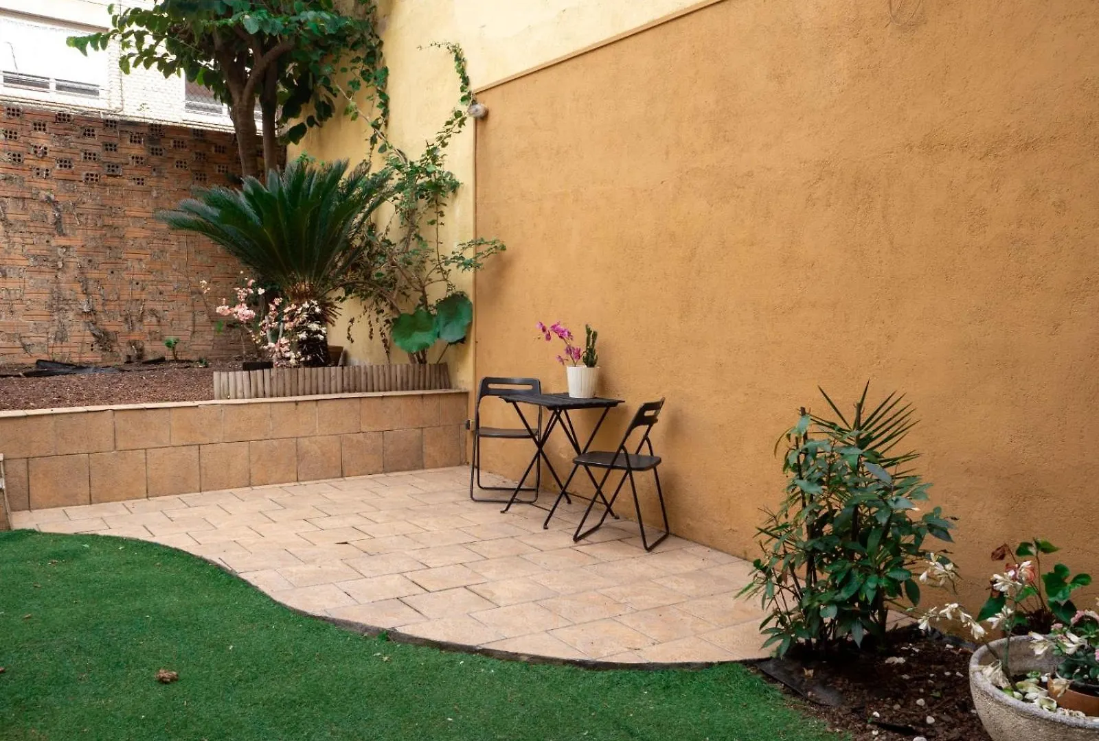 Casa Gracia Con Jardin Lejlighed Barcelona