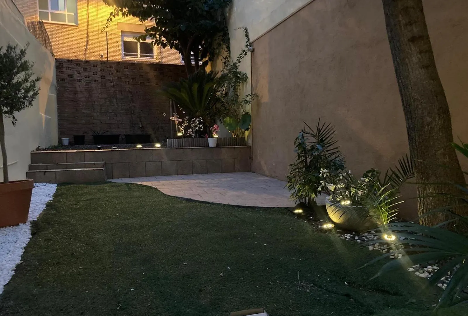 Casa Gracia Con Jardin Daire Barselona